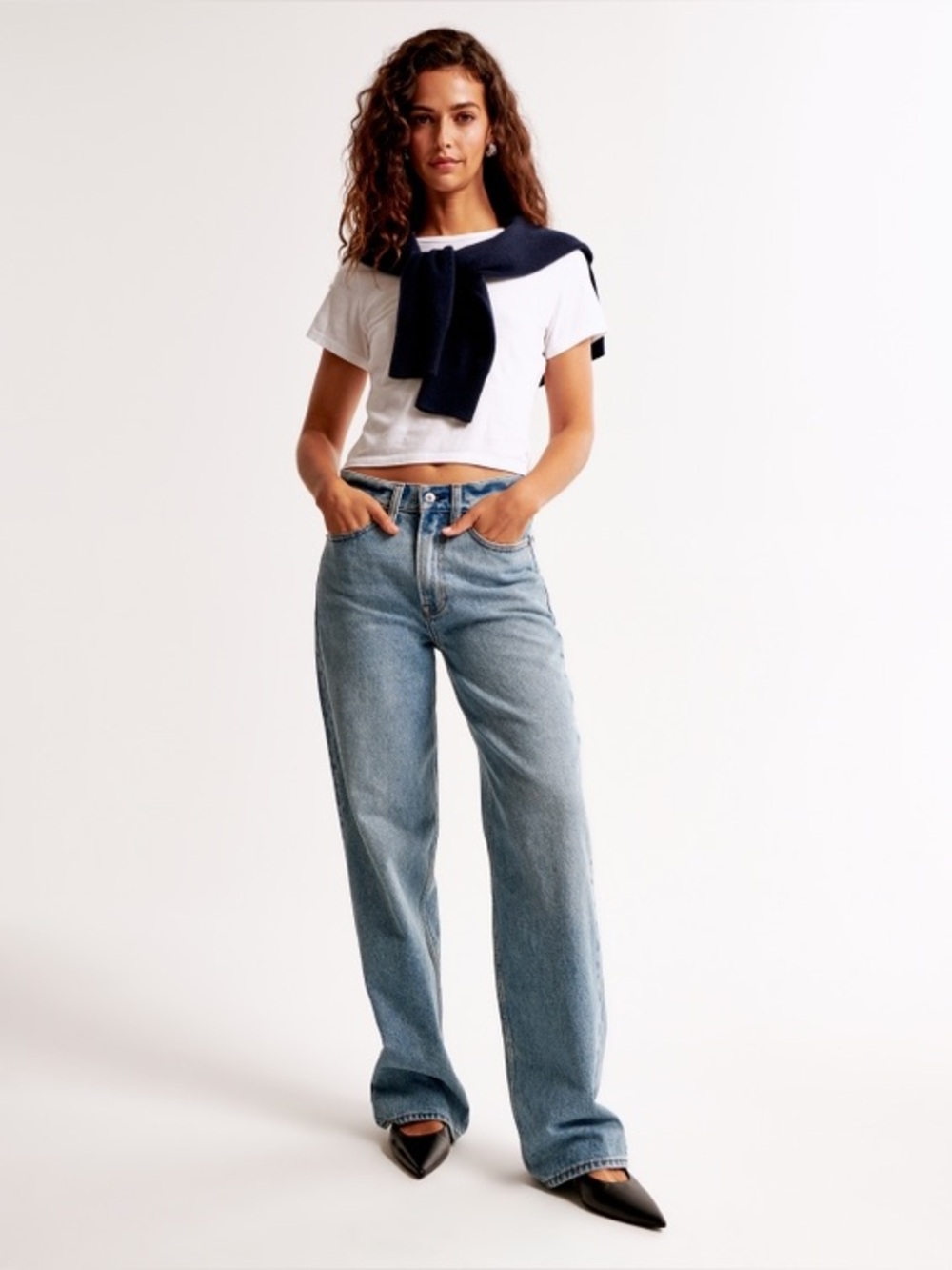 Abercrombie & Fitch The Slouchy Jean Mid Rise in Medium Wash Size 31 Long Denim - Picture 6 of 10